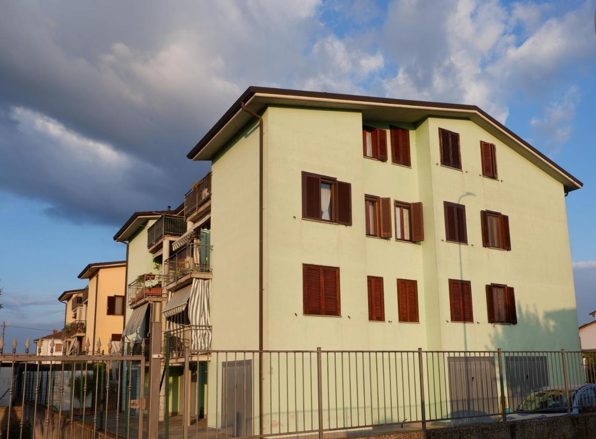 Latte E Menta Bed & Breakfast Motta Visconti Exterior foto