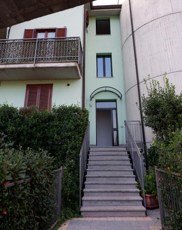 Latte E Menta Bed & Breakfast Motta Visconti Exterior foto
